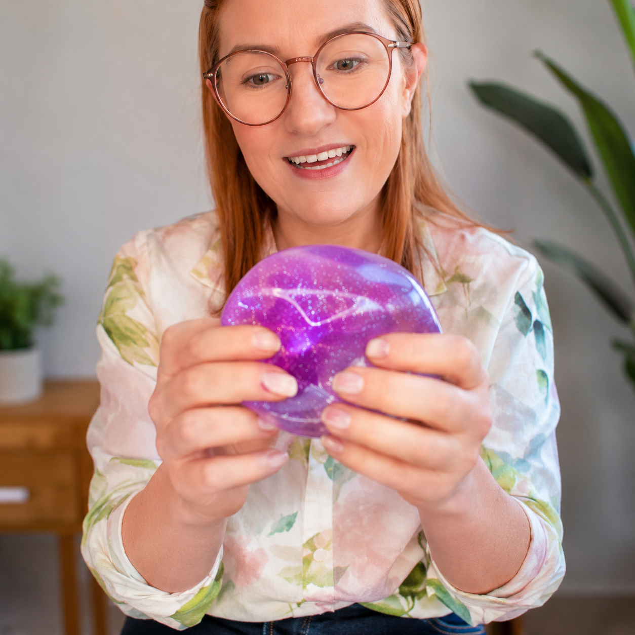 Giant Sensory Jelly Cube Glitter - 7.5cm